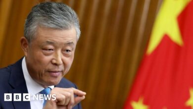 108326440 hi055855975.jpg