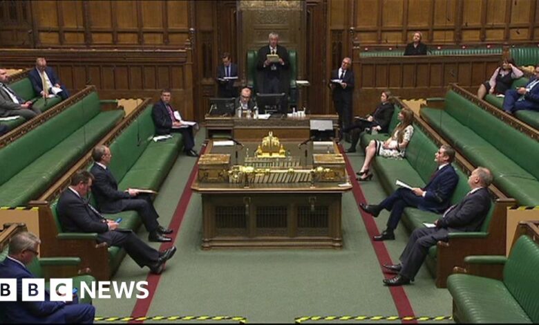 111892657 chamber.jpg