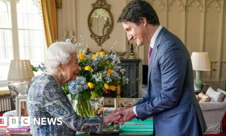126640019 trudeauqueengetty