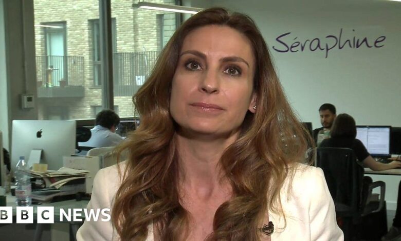 96353414 p05507rh.jpg