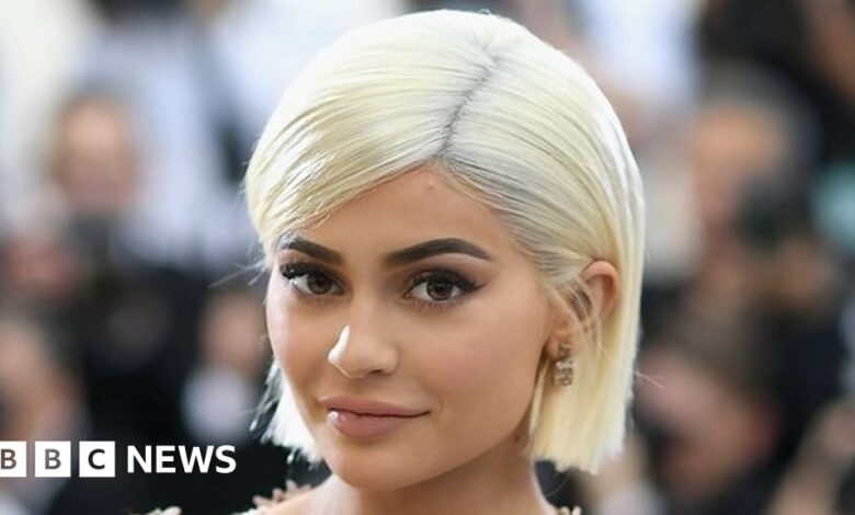 99883299 kyliejenner.jpg