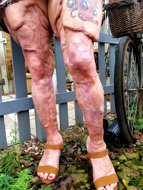 Ena Miller Close up of Jayne's legs