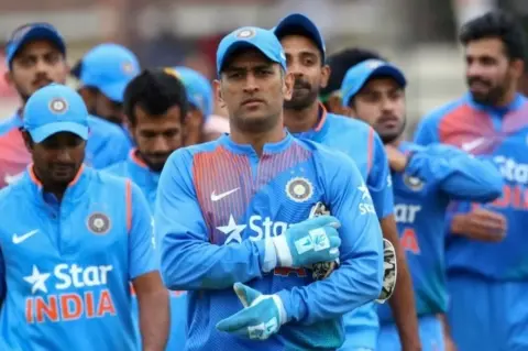 AFP Dhoni