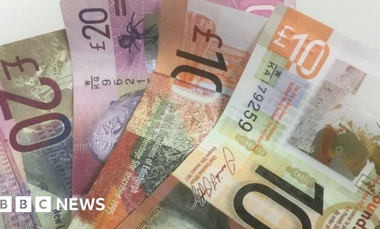 100587310 newmoney.jpg