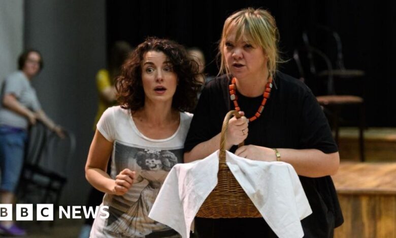 101697788 rhondda4.jpg