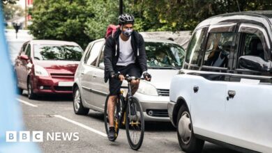 104438795 cyclistcar getty.jpg