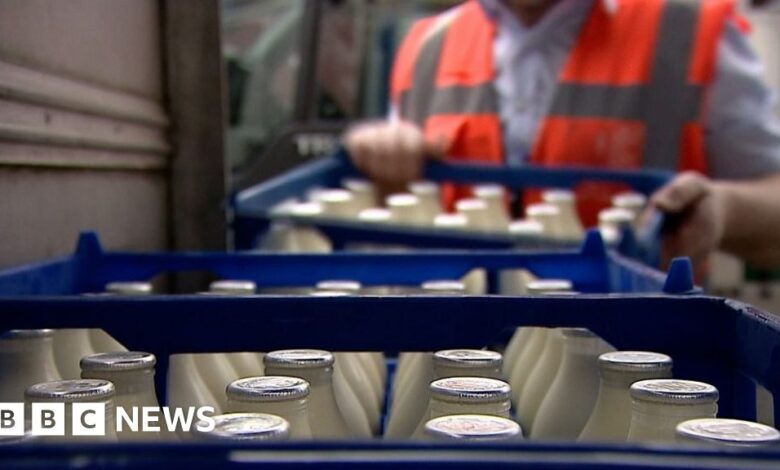 107477089 p07dpjtk.jpg