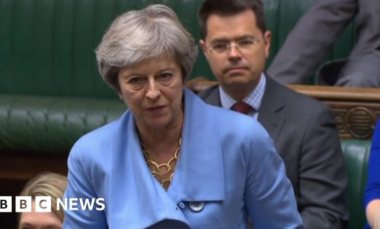 109061535 theresa may.jpg