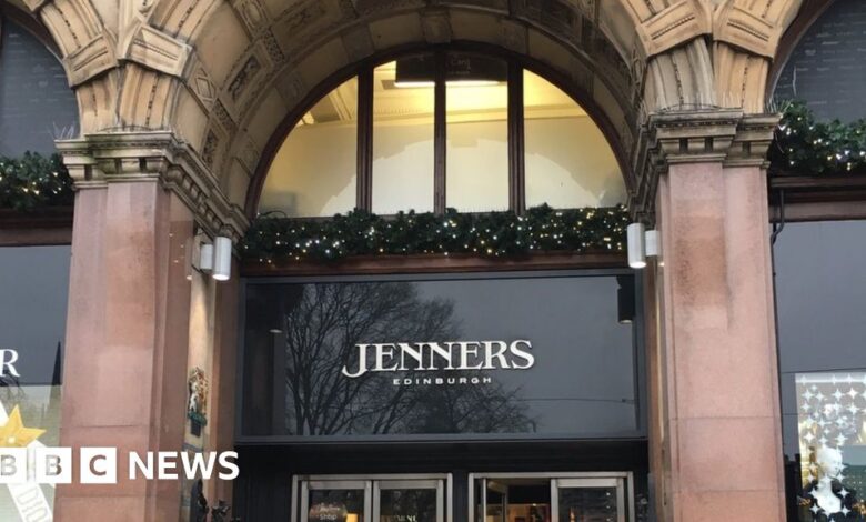 109899946 jenners.jpg