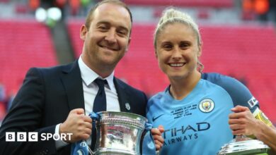 110721875 cushinghoughtontrophygetty.jpg