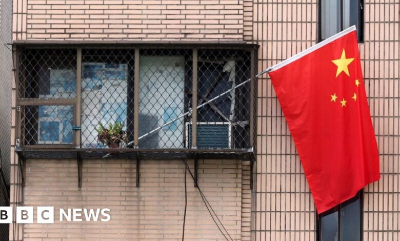 116491355 chinaflagepa.jpg