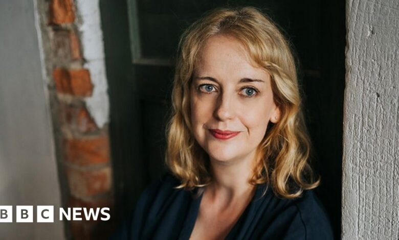 117822440 annilese2.jpg