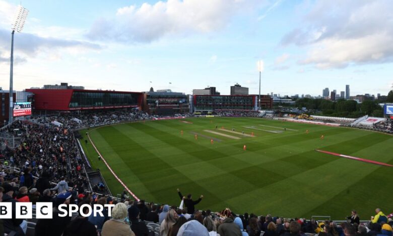 124982165 gettyimages 1399650593.jpg