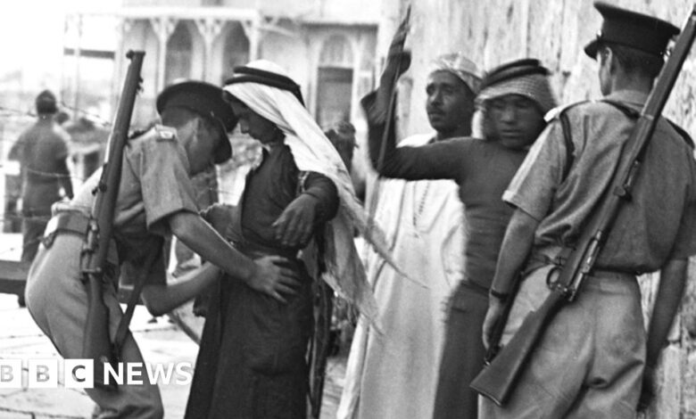 127003848 palestine1938 index getty.jpg