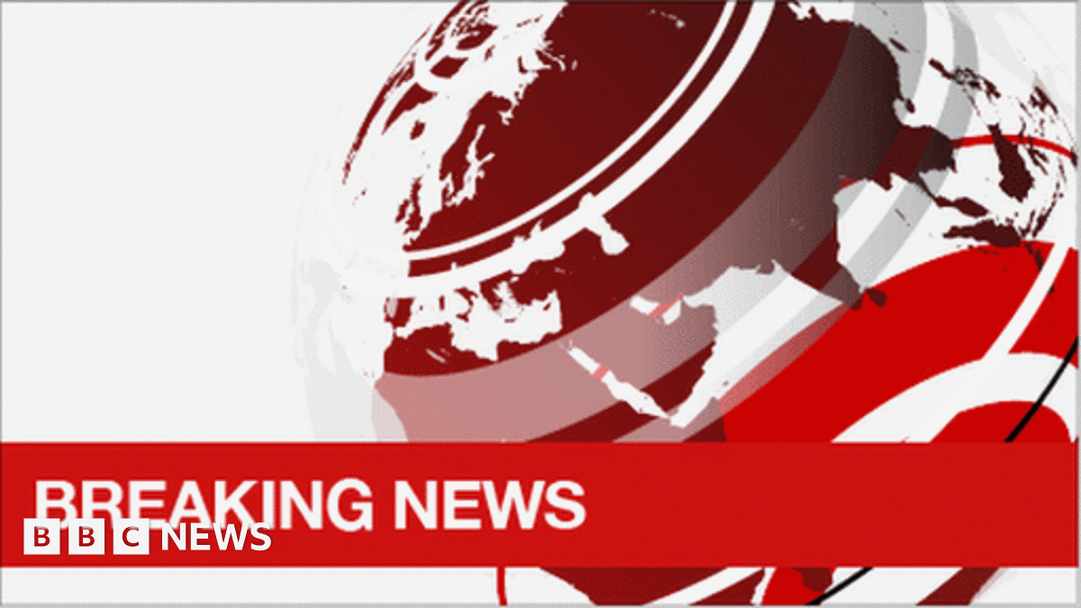 48333888 bn 448x252.gif