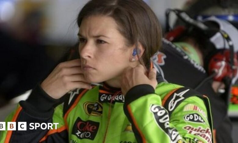 66023384 66023381.jpg