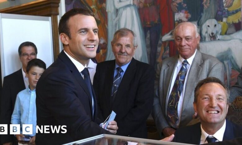 96541475 hi040117934.jpg