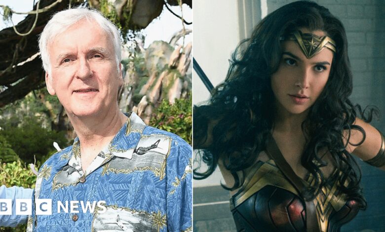 98055569 cameron gadot.jpg