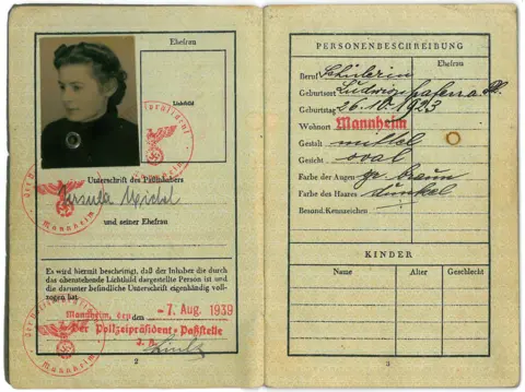 Judith Rhodes Ursula Michel's kindertransport passport