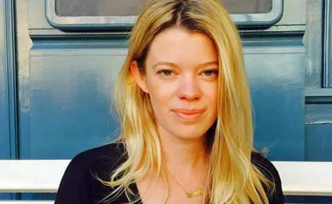 Eileen Carey Eileen Carey used to have blonde hair