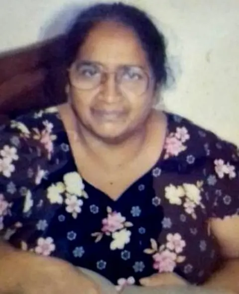 Handout Panikkarge Somawathie