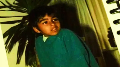 Handout Nimal Samantha as a schoolboy