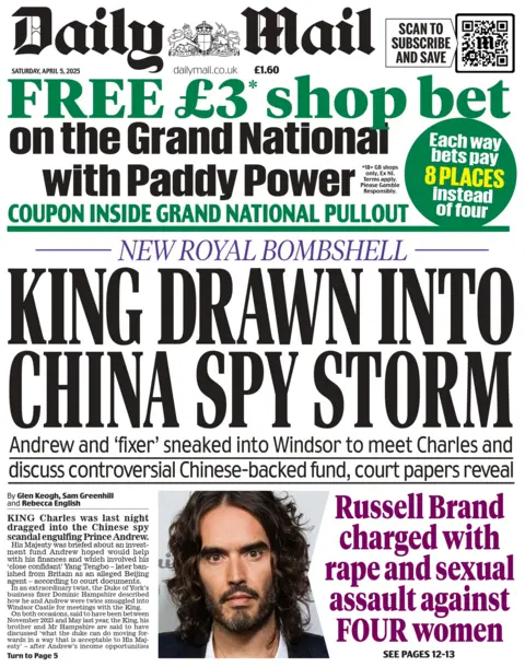 The front cover of the Daily Mail.